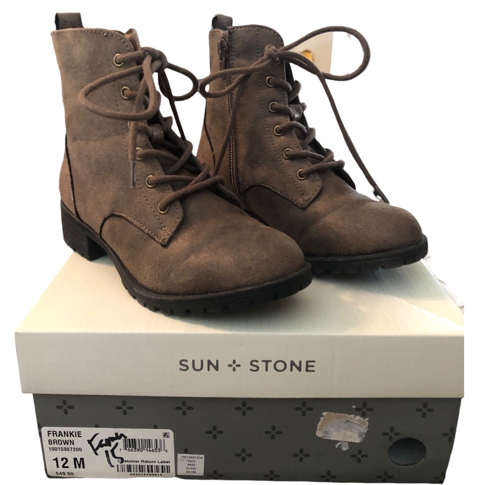 Children’s Sun+Stone Frankie Faux Suede Brown Boot Lace/Zipper. Sz 12M